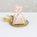 Carica l'immagine nel visualizzatore della galleria, Sacchetti portaconfetti ELEGANT con charms bimba