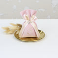Carica l'immagine nel visualizzatore della galleria, Sacchetto portaconfetti ELEGANT con charms bimba