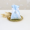 Carica l'immagine nel visualizzatore della galleria, Sacchetto portaconfetti ELEGANT con charms bimbo