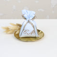 Carica l'immagine nel visualizzatore della galleria, Sacchetto portaconfetti ELEGANT con charms bimbo